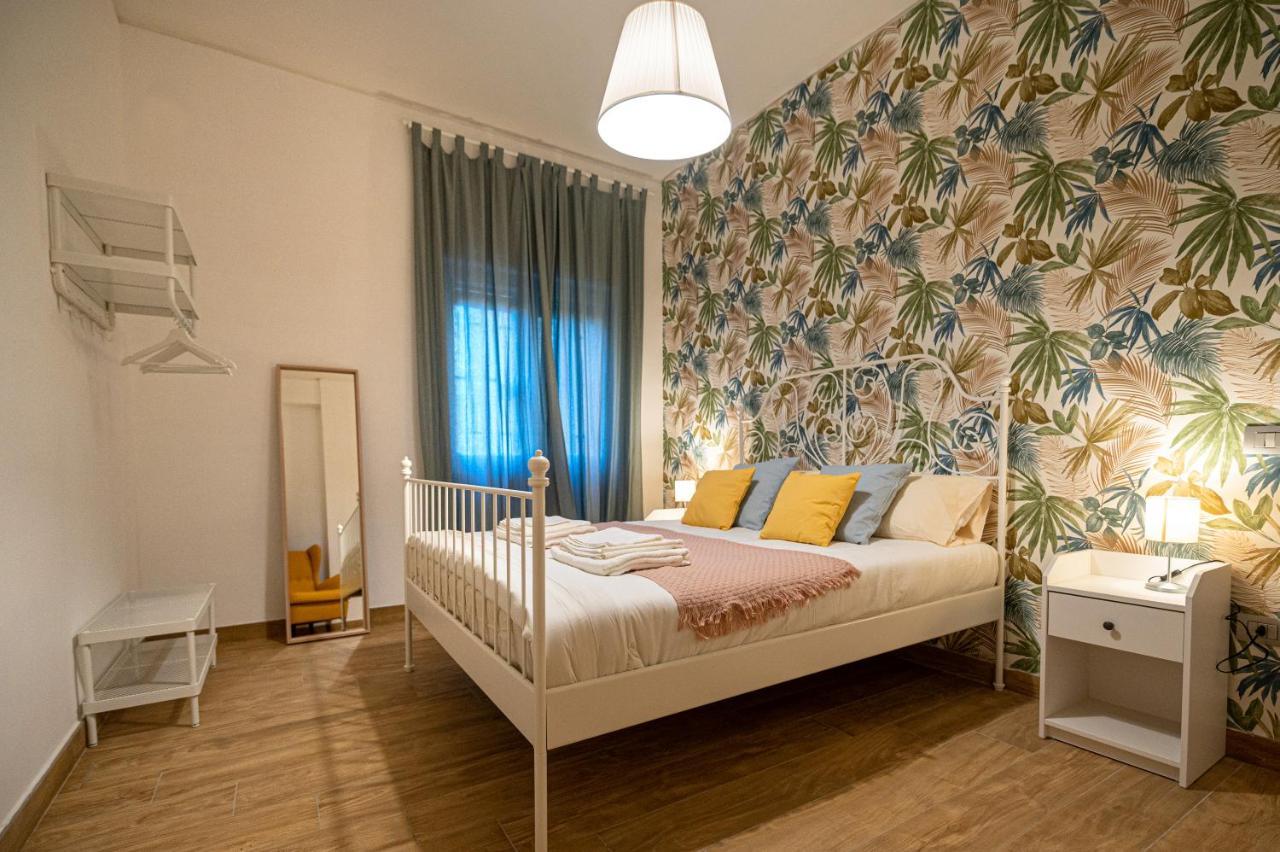 Appartement Casa Vacanze Partenope à Naples Extérieur photo