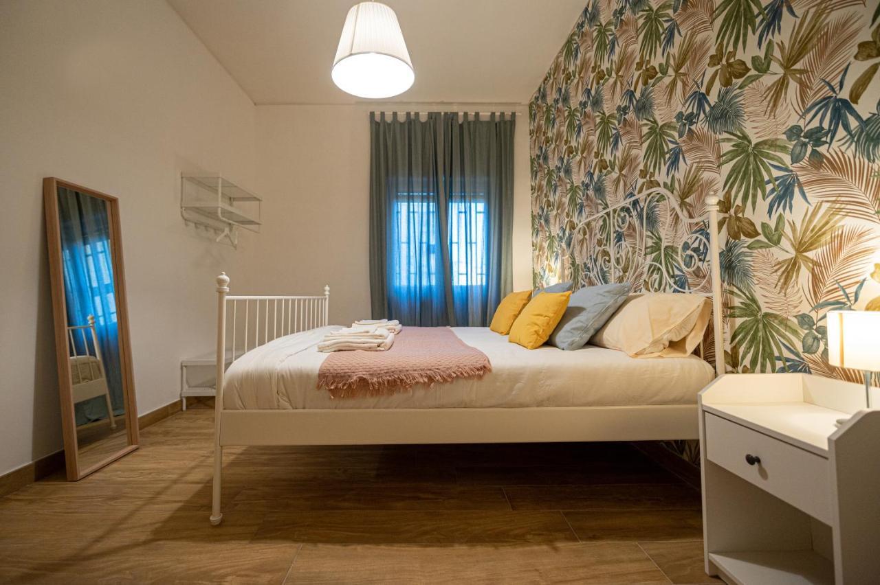 Appartement Casa Vacanze Partenope à Naples Extérieur photo