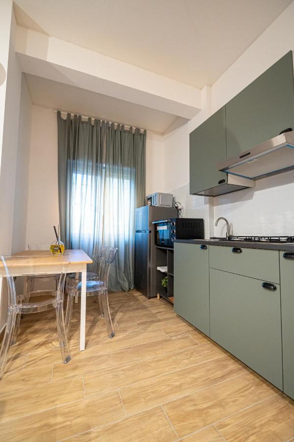 Appartement Casa Vacanze Partenope à Naples Extérieur photo
